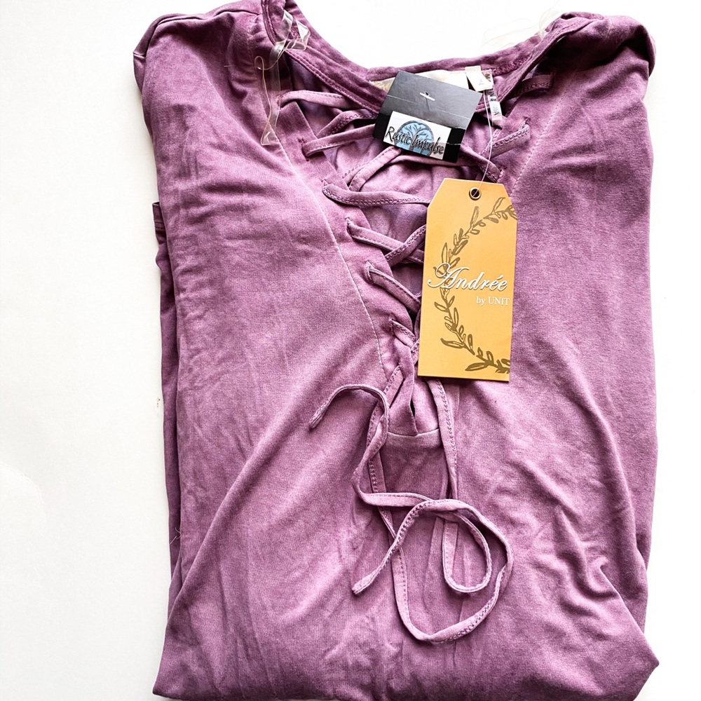 Andree mauve shirt tie down